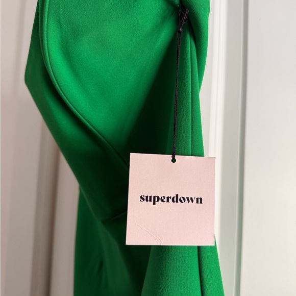 Superdown Revolve Green Dress - Picture 2 of 4